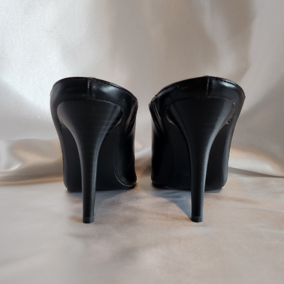 Nine West Deirdre Peeptoe Mule - Picture 3 of 5